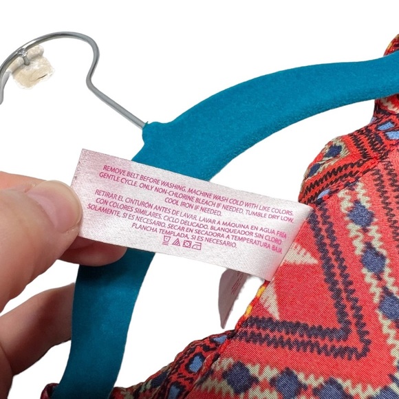 No Boundaries Red Chevron Striped Roll Tab Sleeve Dress - Picture 8 of 10